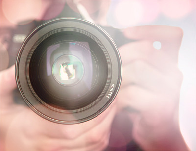 索尼尼康富士的镜头哪个更贵，为什么买数码相机这么难？